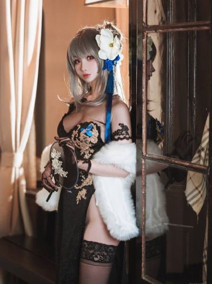 女特工